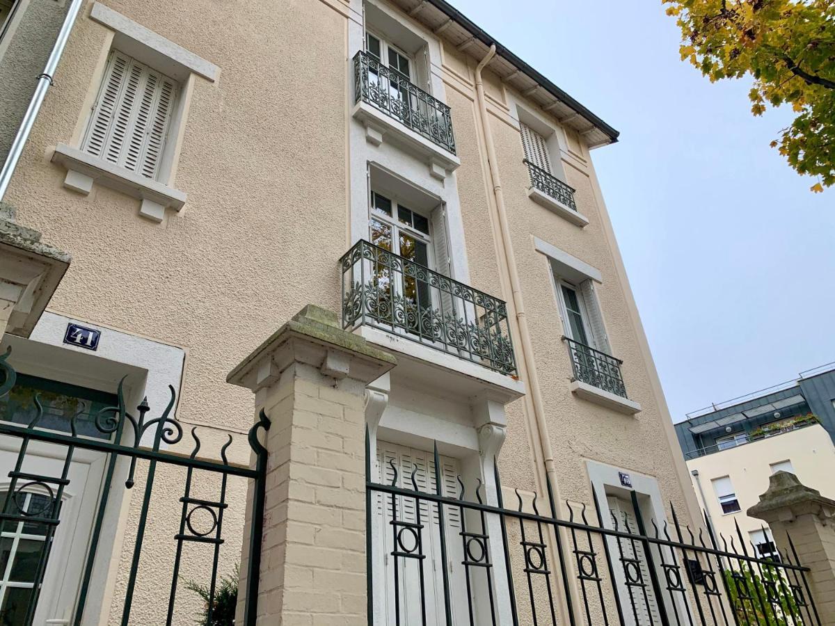 La Villegiature Vichy Exterior foto